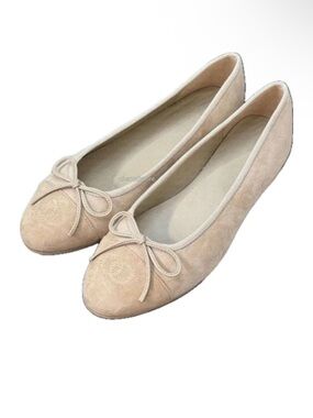 Women’s CC Suede Ballet Flats in Soft Beige - Chic and Classy